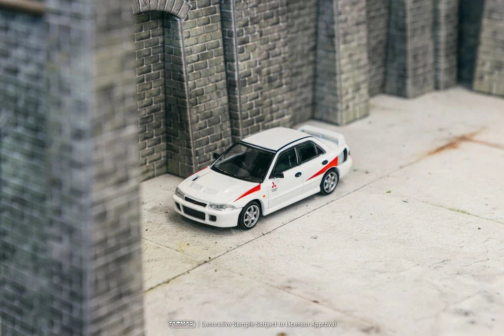 Tarmac Works 1/64 Mitsubishi Lancer RS Evolution White Die-Cast β GLOBAL64