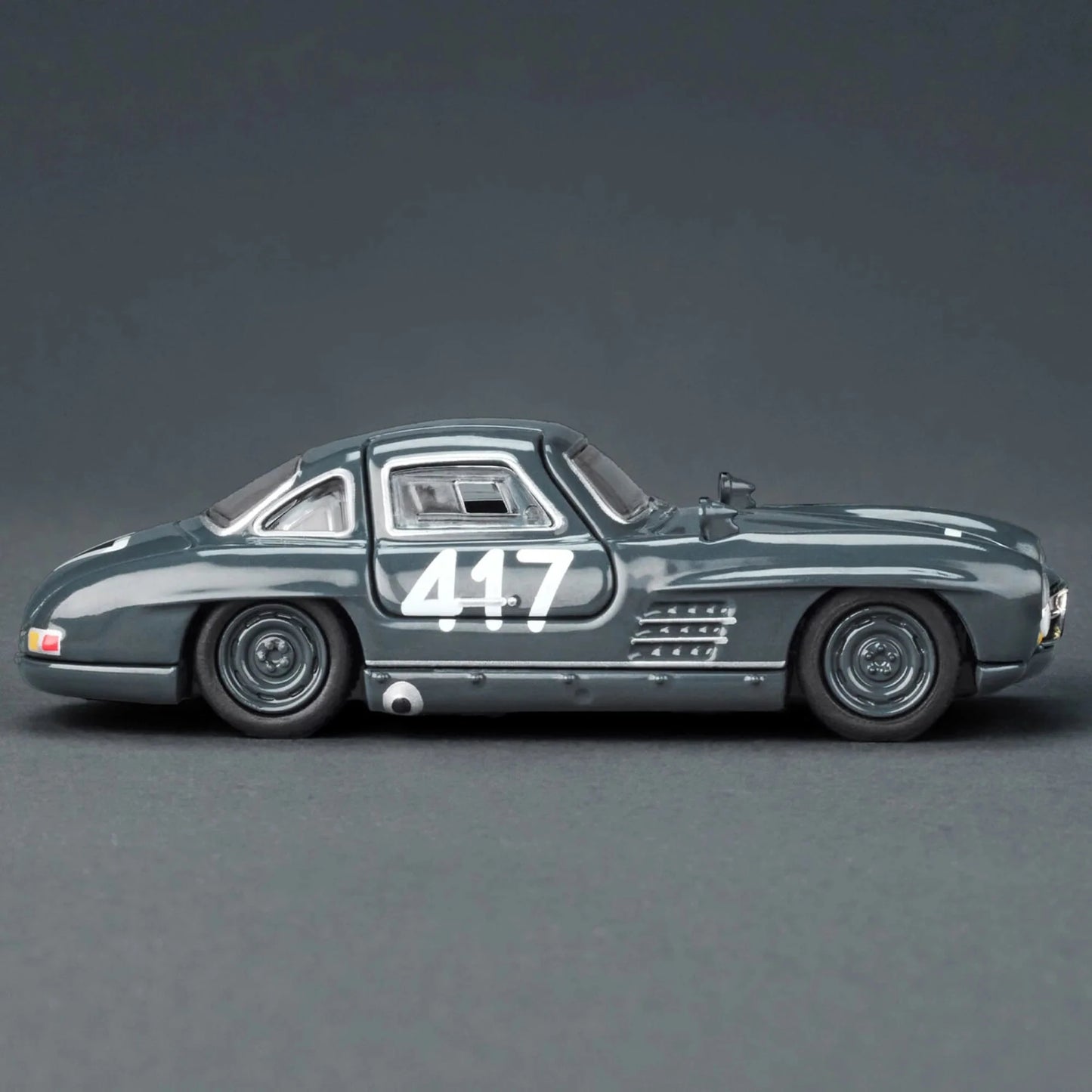 Hot Wheels Elite 64 Mercedes-Benz 300 SL – Graphite Gray HNG51 Die-Cast Model