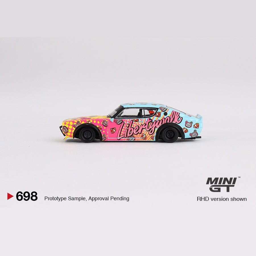 MINI GT 1:64 Nissan Skyline Kenmeri Liberty Walk Bi-Color 1973 – #698 MGT00698 Die-Cast Model