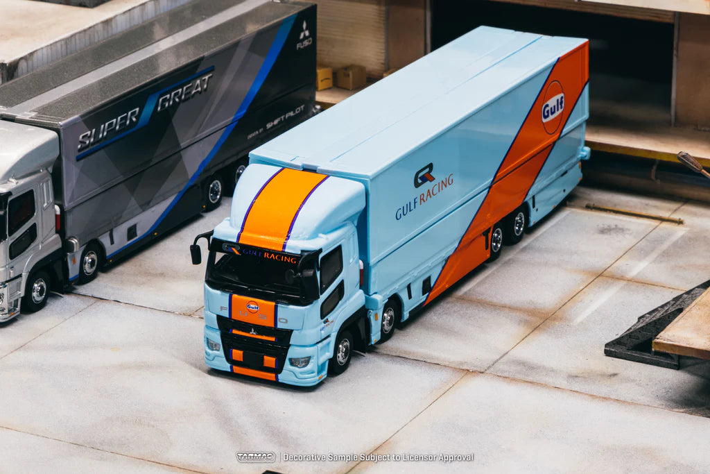 Tarmac Works 1/64 Mitsubishi Fuso Super Great GULF Racing - TRUCK64