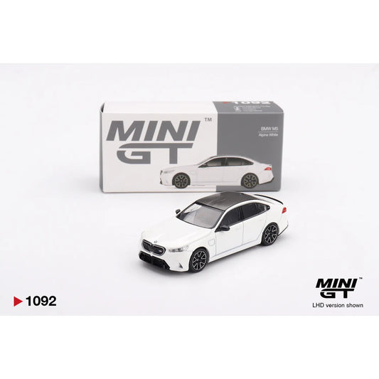 Mini GT 1:64 BMW M5 G90 Alpine White 2025 die-cast model car.