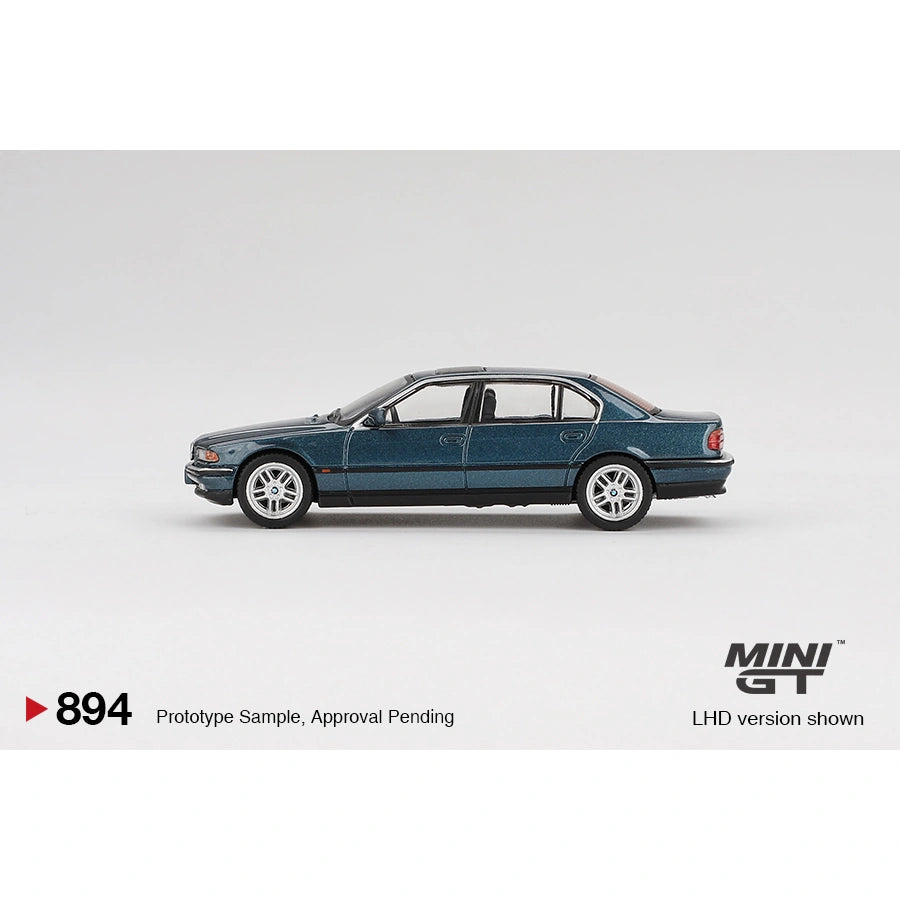 mini-gt-1-64-bmw-750il-sorrento-blue-metallic-894-mgt00894-diecast