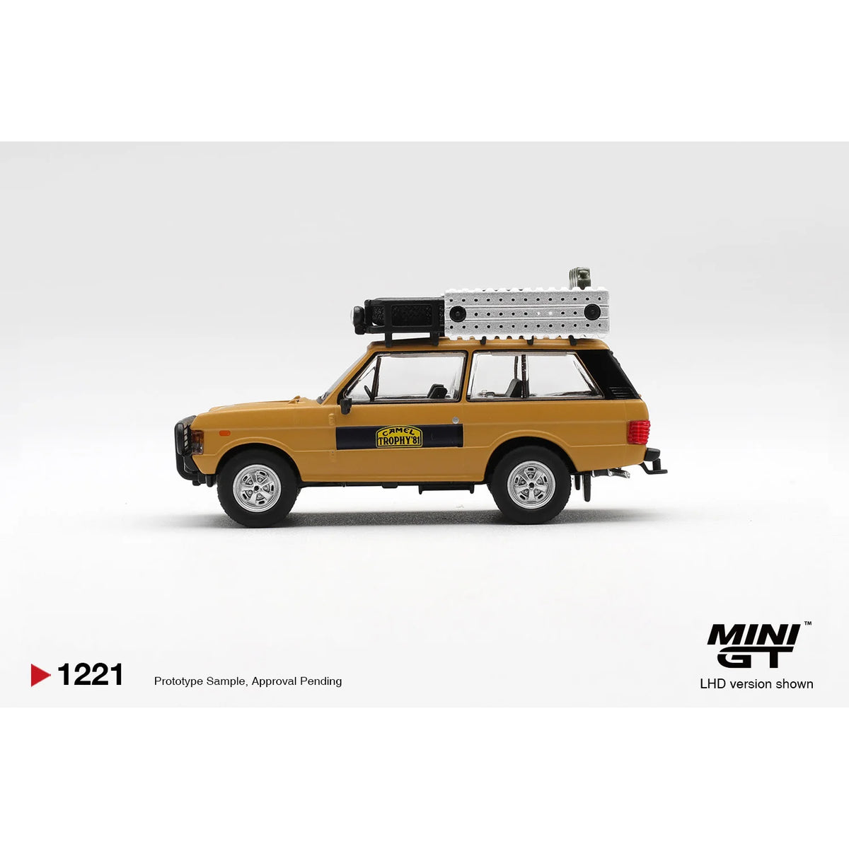 Mini GT 1:64 Land Rover Range Rover Camel Trophy K. Stoppa and A. Valldorf Sumatra 1981 yellow off-road diecast model side view MGT01221-L