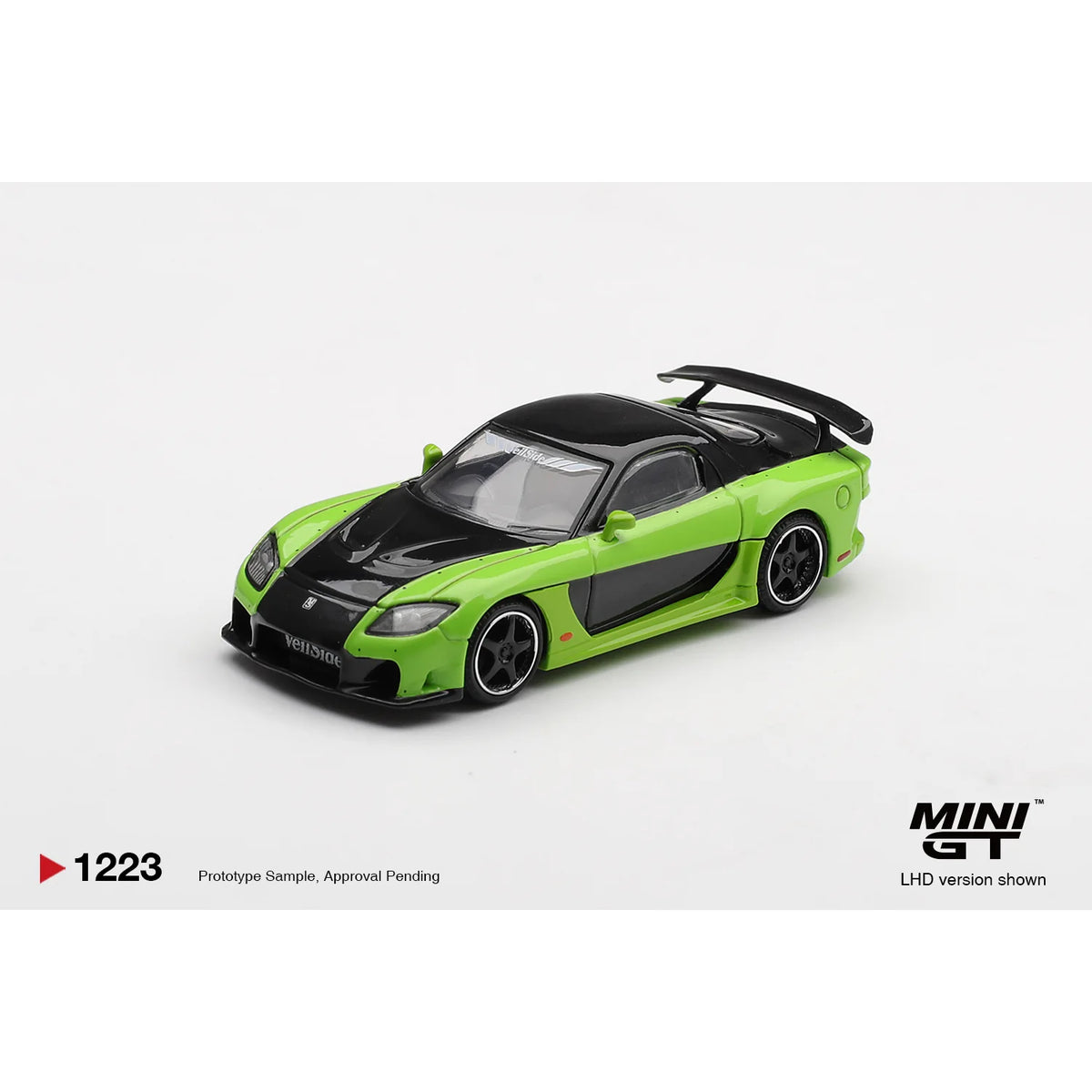 Mini GT 1:64 Mazda RX-7 VeilSide Fortune7 in Green MGT01223 die-cast model.