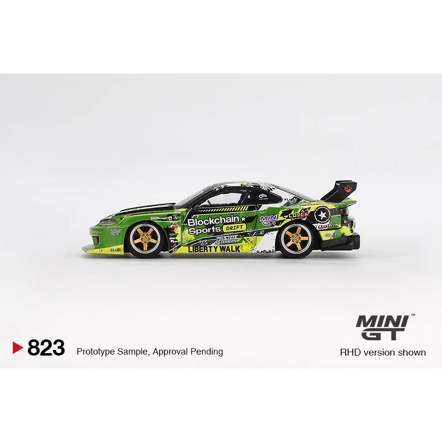 Mini GT 1:64 scale Nissan LB-Super Silhouette S15 Silvia #555 V2 2024 Formula Drift Japan #823 MGT00823 die-cast model.